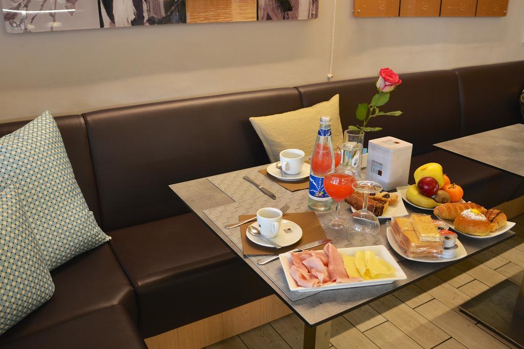 Maison B Bed & Breakfast ตูริน ภายนอก รูปภาพ