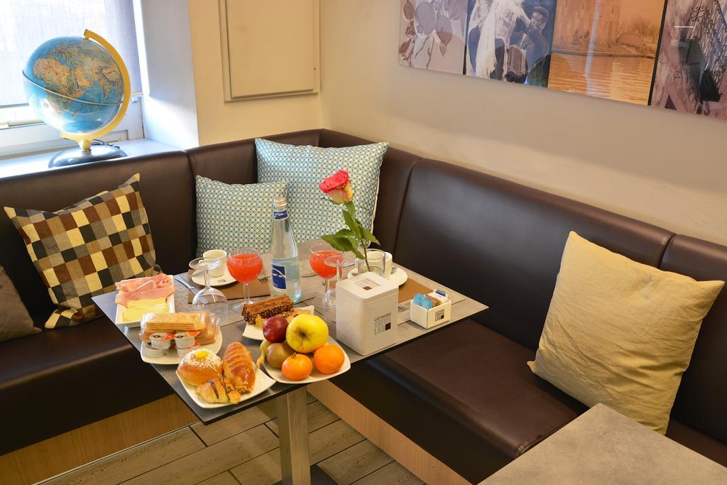 Maison B Bed & Breakfast ตูริน ภายนอก รูปภาพ